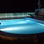 Fontana *