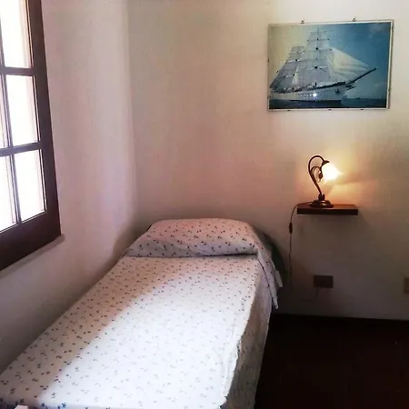 Fontana *
