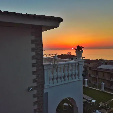 Fontana Villa Tropea